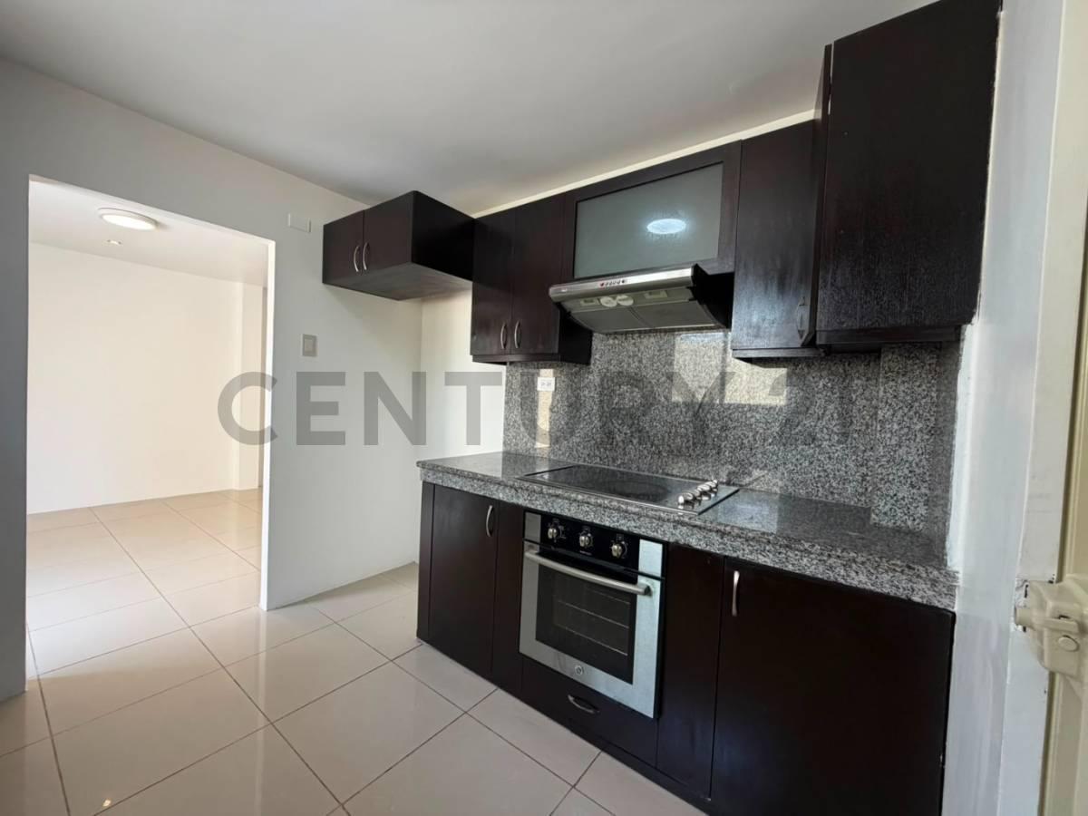 Venta de Casa en Urb. Compostela, Via Salitre. Guayas — imagen 8