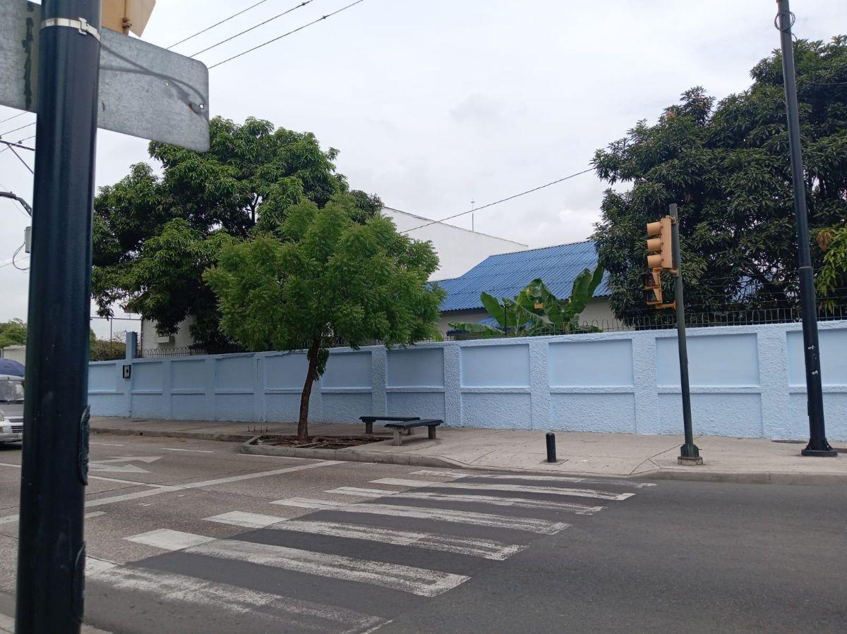 En Venta Casa Comercial + Terreno en La Av Quito - Mae. Recalde, Guayas — imagen 8