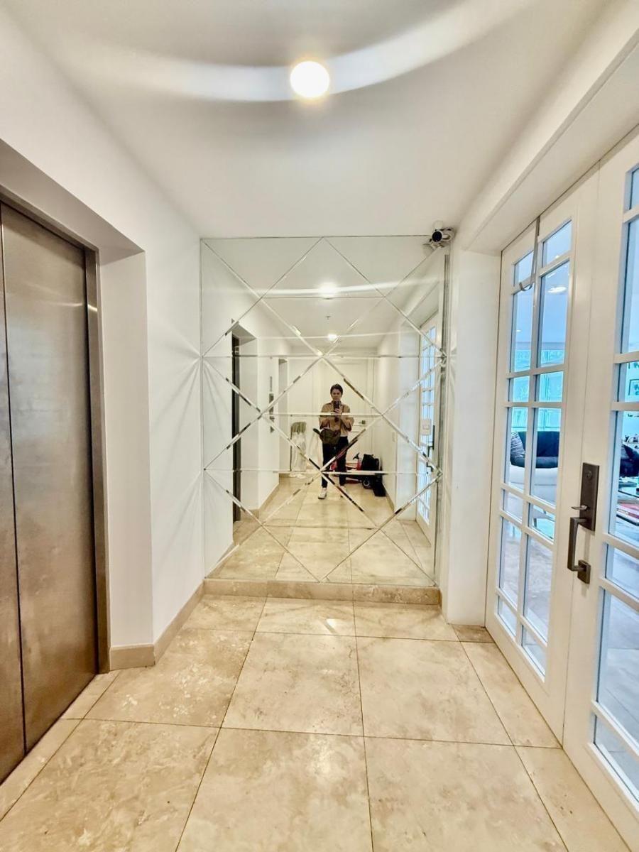 Mocoli Blue Bay Departamento Vista Al Rio Planta Baja en Venta, Guayas — imagen 3