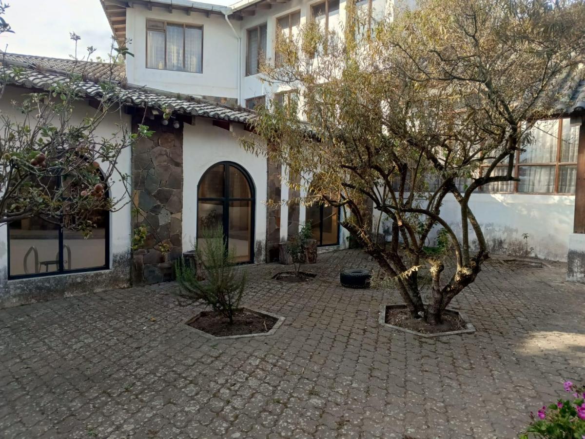 Casa de Venta Comercial, Latacunga, El Loreto. Terreno: 2.000 m, Cotopaxi — imagen 9
