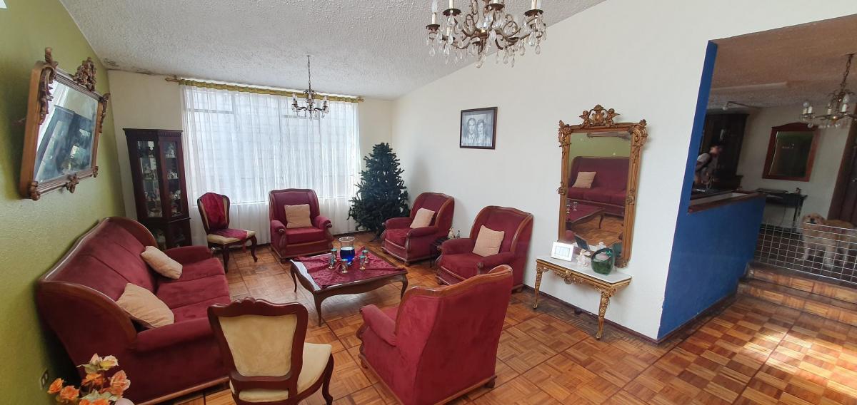 Se Vende Propiedad Sector Av El Inca y Av 6 de Diciembre — imagen 10