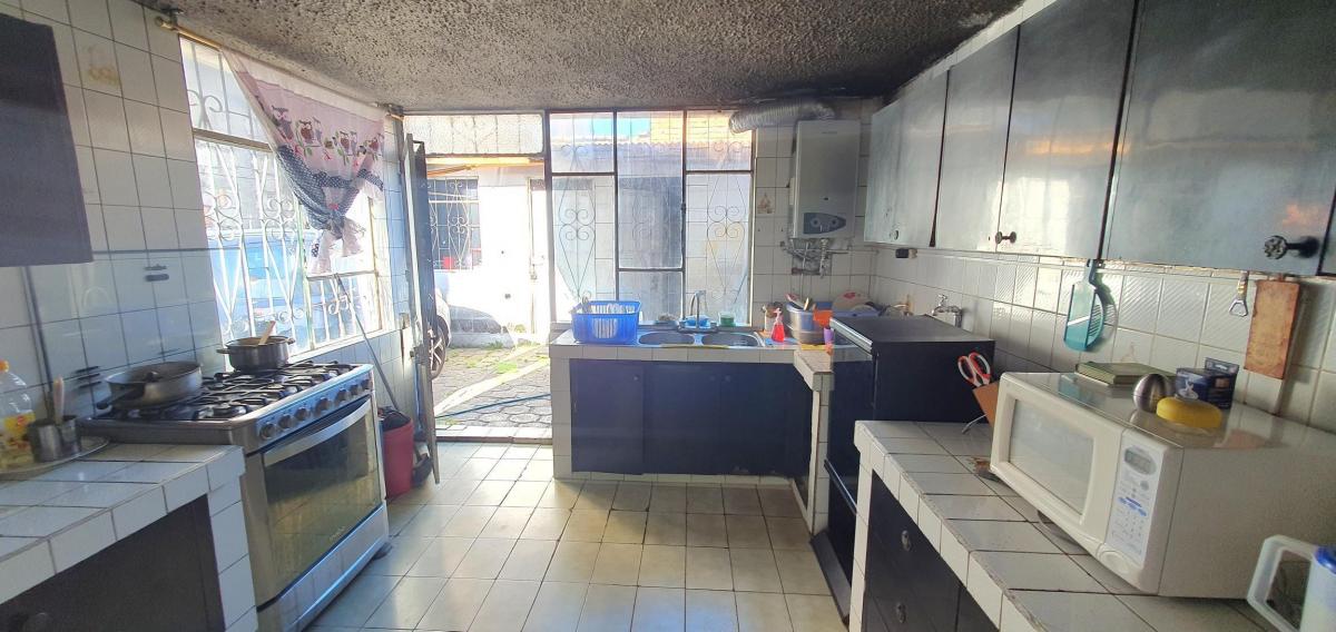 Se Vende Propiedad Sector Av El Inca y Av 6 de Diciembre — imagen 6