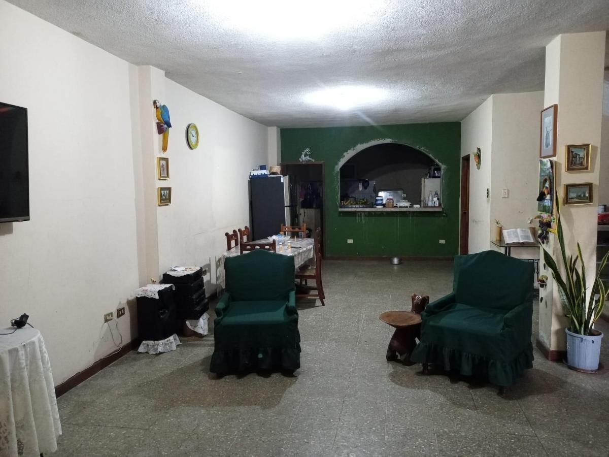 Casa de Venta en La Alborada, Etapa 2, 4 Dorm.. Guayas — imagen 9