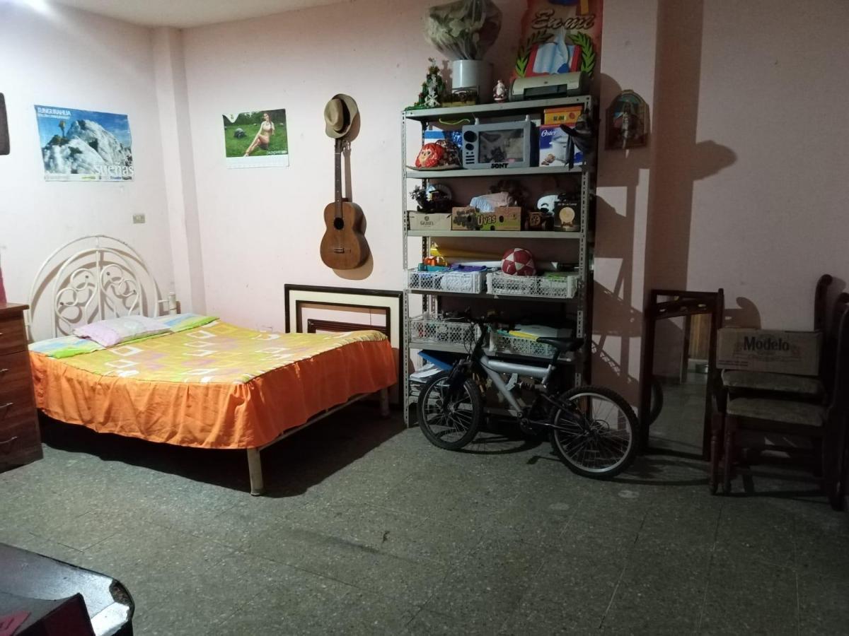 Casa de Venta en La Alborada, Etapa 2, 4 Dorm.. Guayas — imagen 3