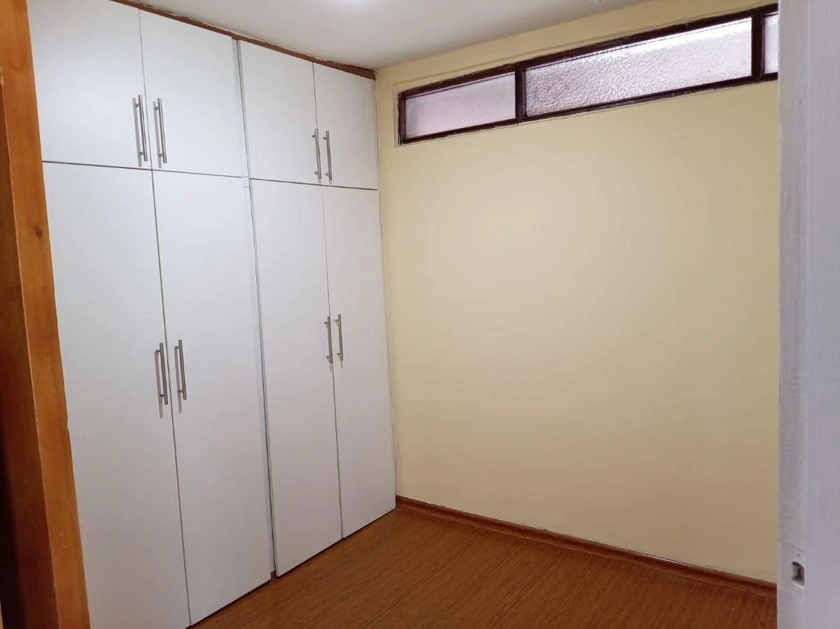 Casa en Venta en La Kennedy Mas Suite Adosada — imagen 3