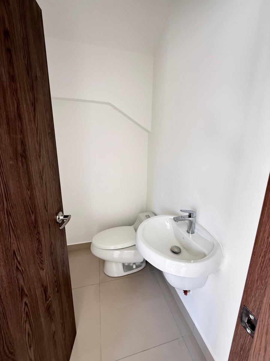 Alquilo / Vendo Casa de Estreno en Terranostra, Guayas — imagen 6