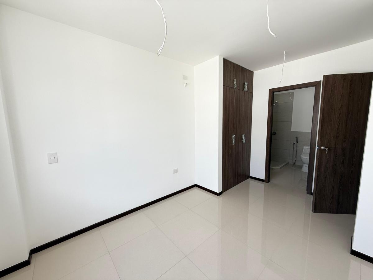 Alquilo / Vendo Casa de Estreno en Terranostra, Guayas — imagen 3