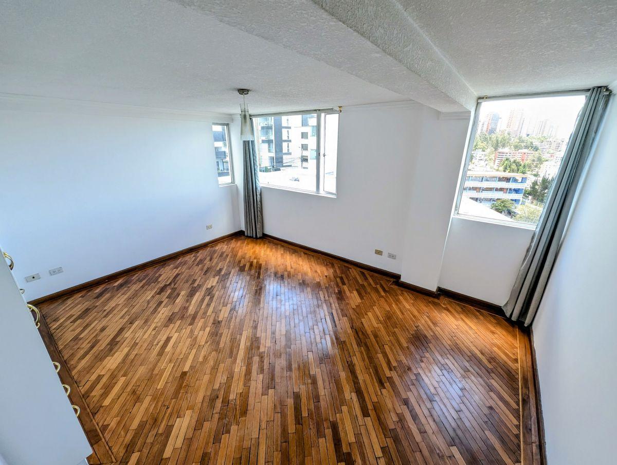 Venta California Alta Departamento Tres Dorm. en Conjunto Vista — imagen 9