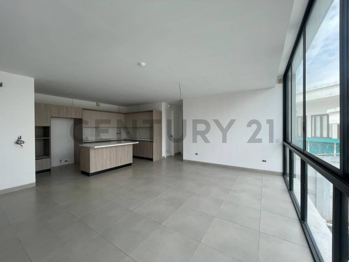 Venta de Departamento en Samborondón, Km 4.5 de Samborondón, Guayas — imagen 4