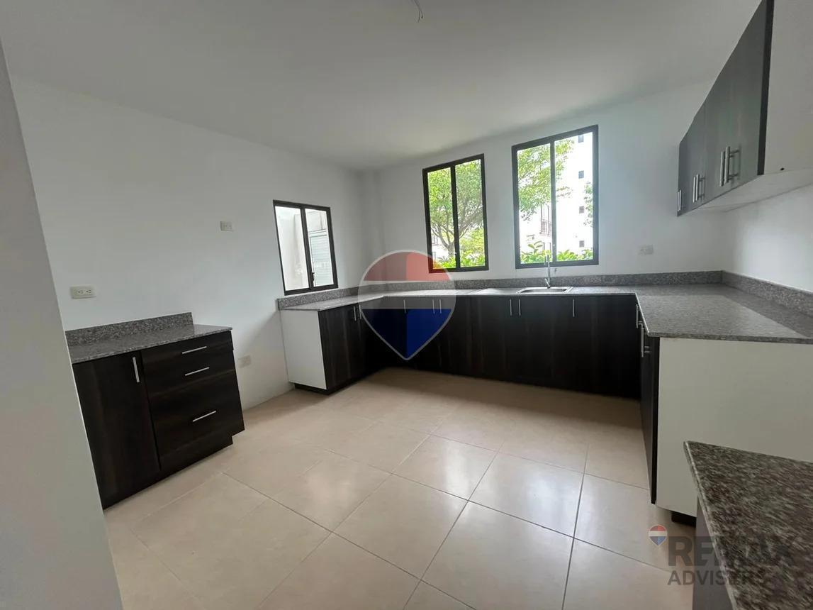 Venta Casa 4dm Vía a La Costa - Villas del Bosque, Guayas — imagen 7