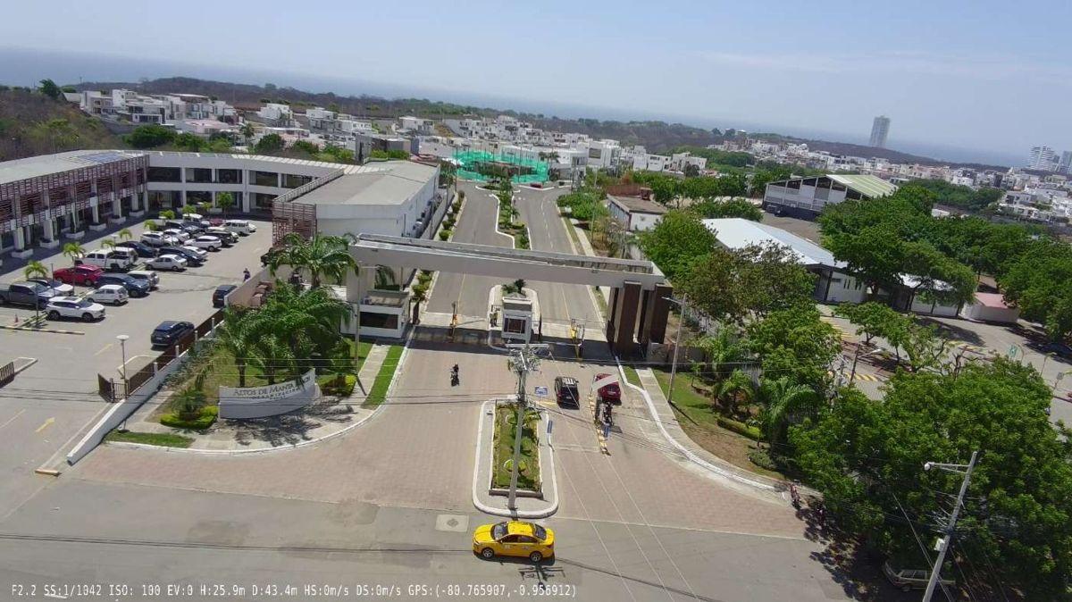 Terreno de Venta en Altos de Manta Beach, Manabí — imagen 10