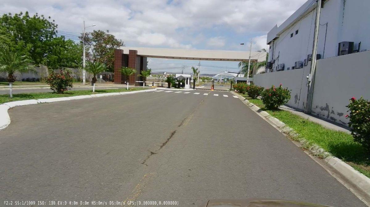 Terreno de Venta en Altos de Manta Beach, Manabí — imagen 7