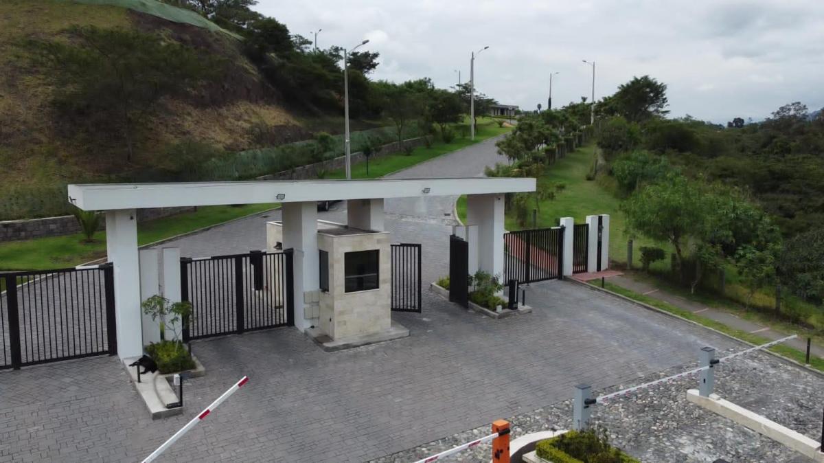 Espectacular Terreno de Venta Ubicado en La Urbanización La Quinta. Exclusividad, Seguridad — imagen 8