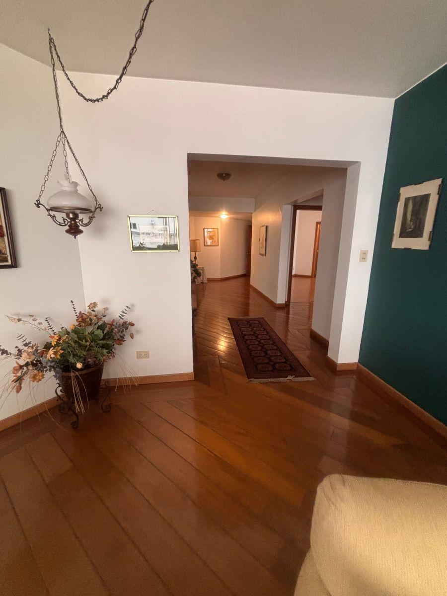Vendo Departamento República del Salvador, Dos Dorm. 143 m $ Exelente Edificio — imagen 9