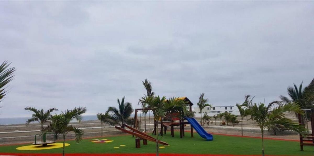 Terrenos de Oportunidad en Urbanización de Playa San José - Manabí. Manabí — imagen 9