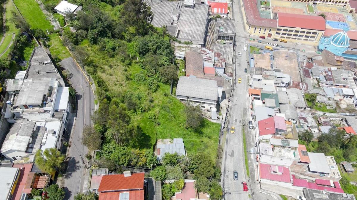 Terreno en Venta Itchimbia 2689 m² Vista Excelente — imagen 3