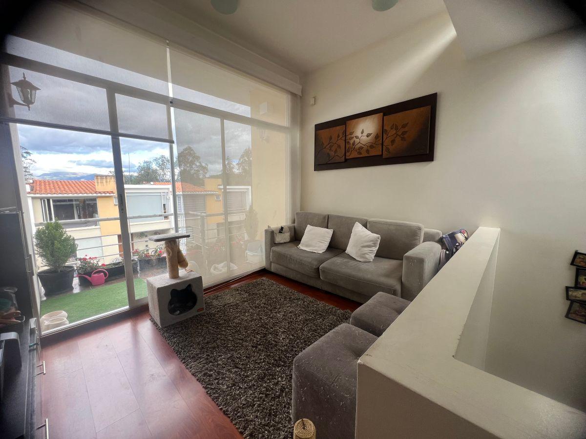 Linda Casa Venta Nayon — imagen 4