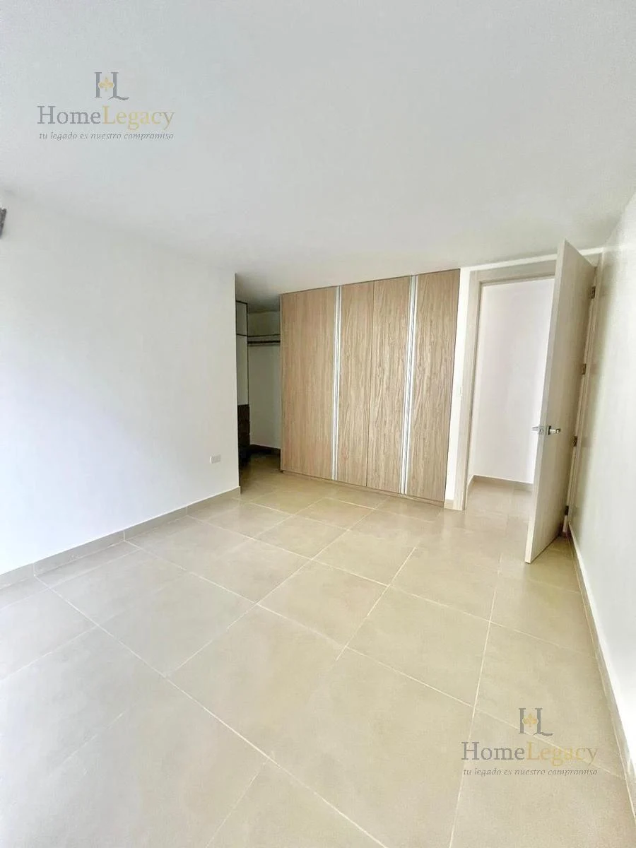 Venta de Departamento Moderno en Cdla. Kennedy - Guayaquil Ag, Guayas — imagen 4
