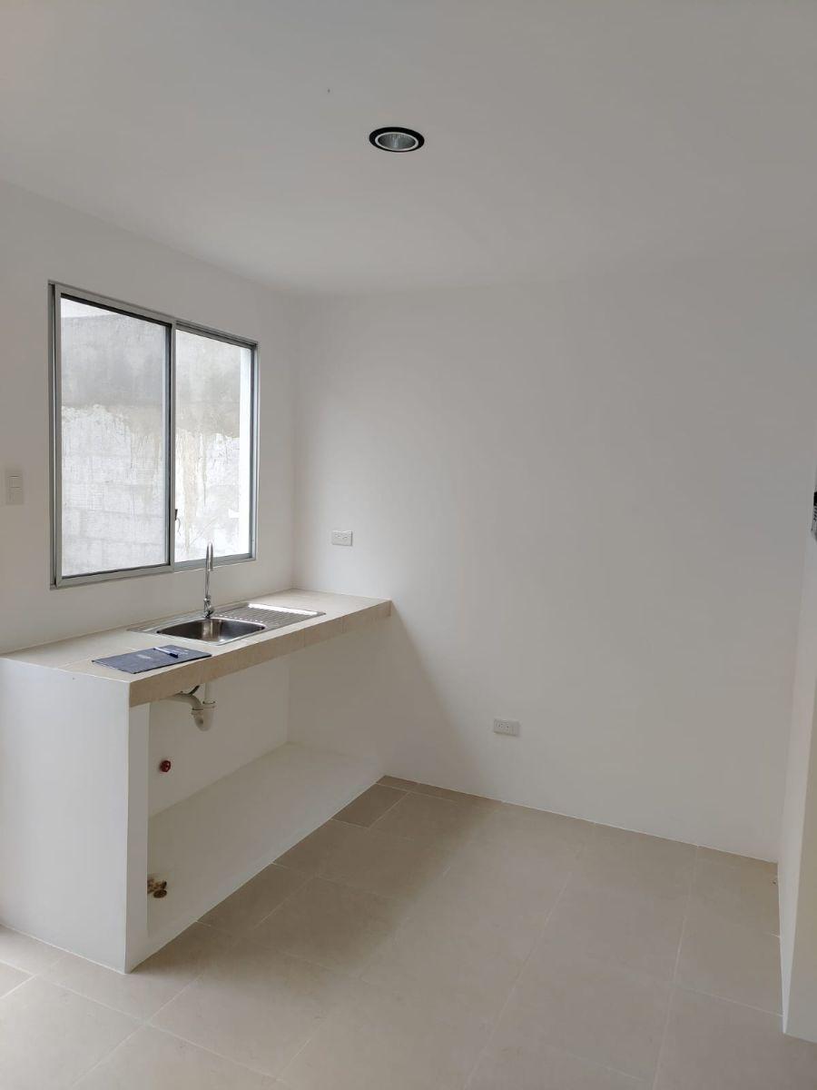 Venta Casa de Estreno en Urbanización Geranio – Km 22.5 Vía a La Costa (Wy), Guayas — imagen 3