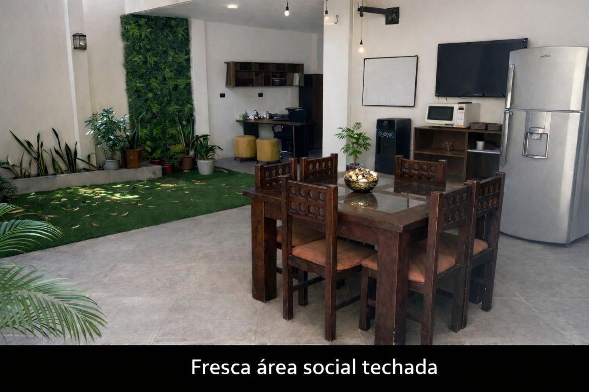 Casa en Venta en Garzota con Uso Comercial | 4 Habitaciones | Inversión o Negocio (Wl), Guayas — imagen 7
