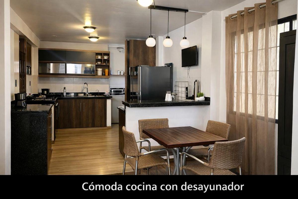 Casa en Venta en Garzota con Uso Comercial | 4 Habitaciones | Inversión o Negocio (Wl), Guayas — imagen 6