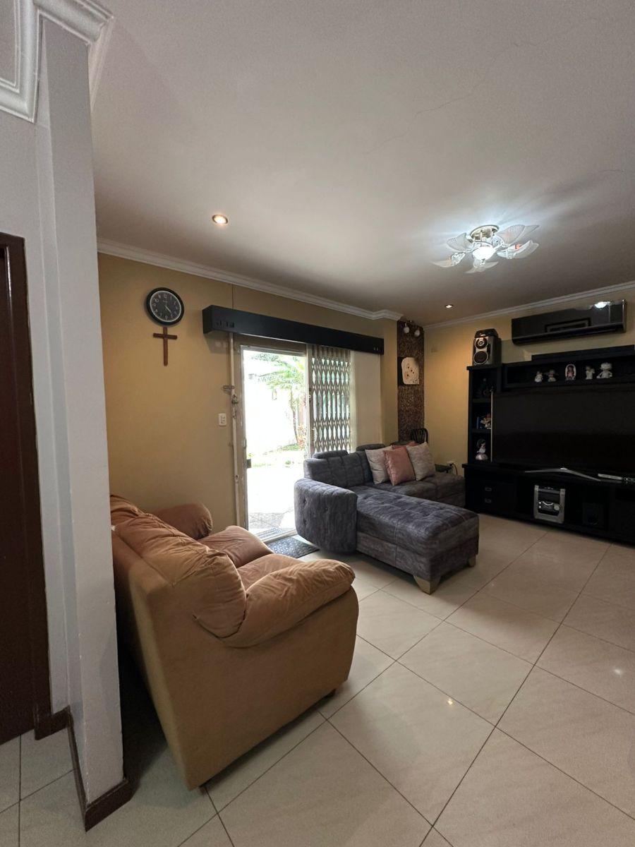Casa con 4 Recámaras en Venta, 258 m² Terreno, Vía a La Costa, Guayas — imagen 4