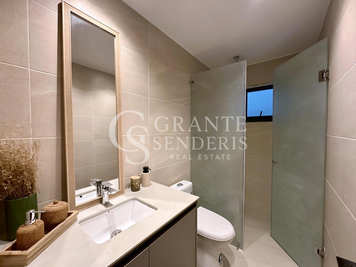 Departamento de 2 Habitaciones en Venta en Tumbaco — imagen 3