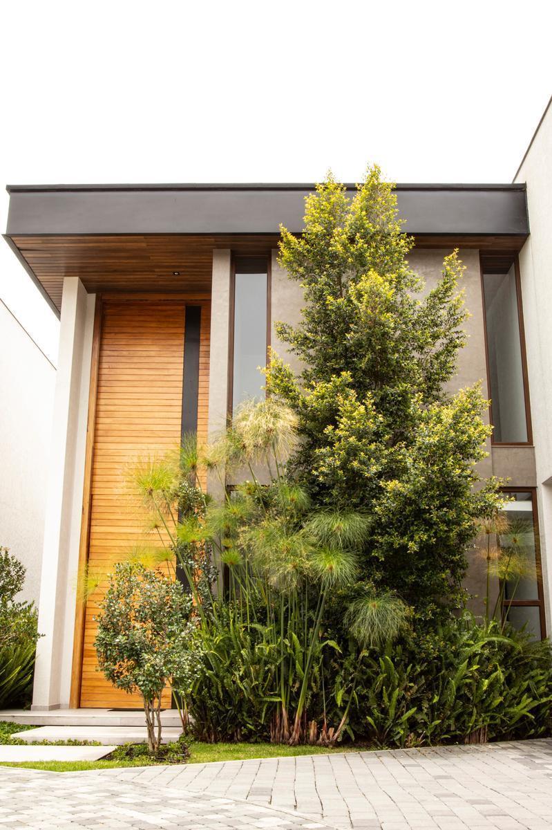 Casa de Venta Dentro de Urbanización Sector Colegio Alemán, Moderna, Exclusiva — imagen 10