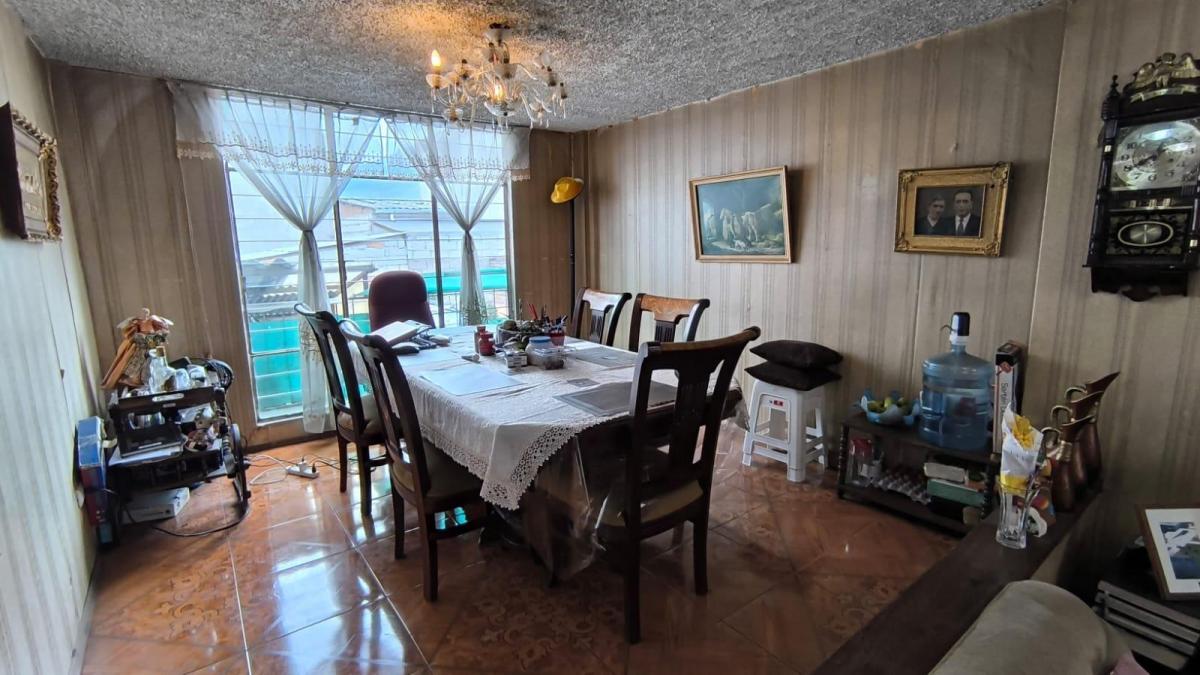 De Oportunidad Vendo Terreno con Casa Norte de Quito Urb. Rumiñahui — imagen 7