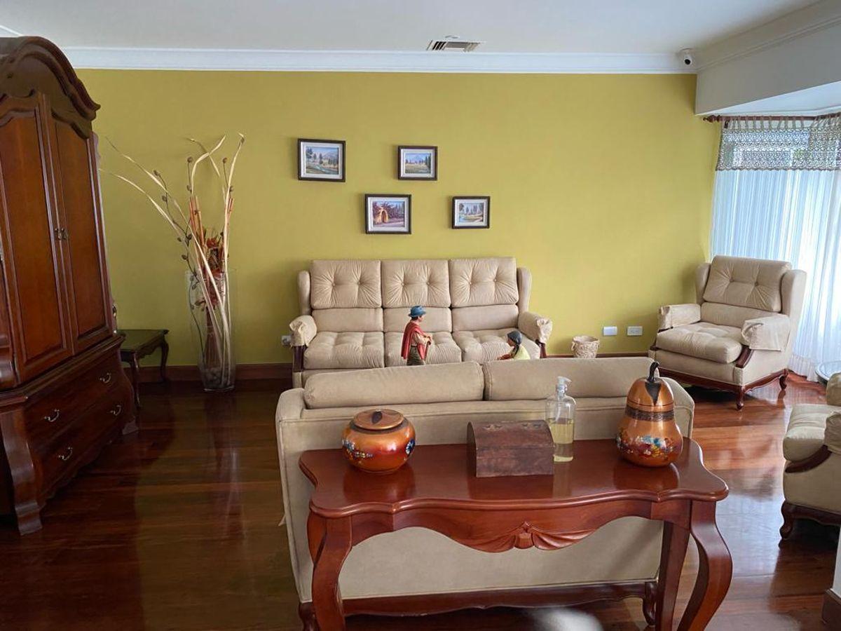 Casa con 5 Habitaciones en 643 m² en Venta en Cedros, Guayas — imagen 9