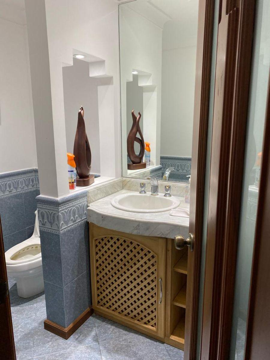 Casa con 5 Habitaciones en 643 m² en Venta en Cedros, Guayas — imagen 6