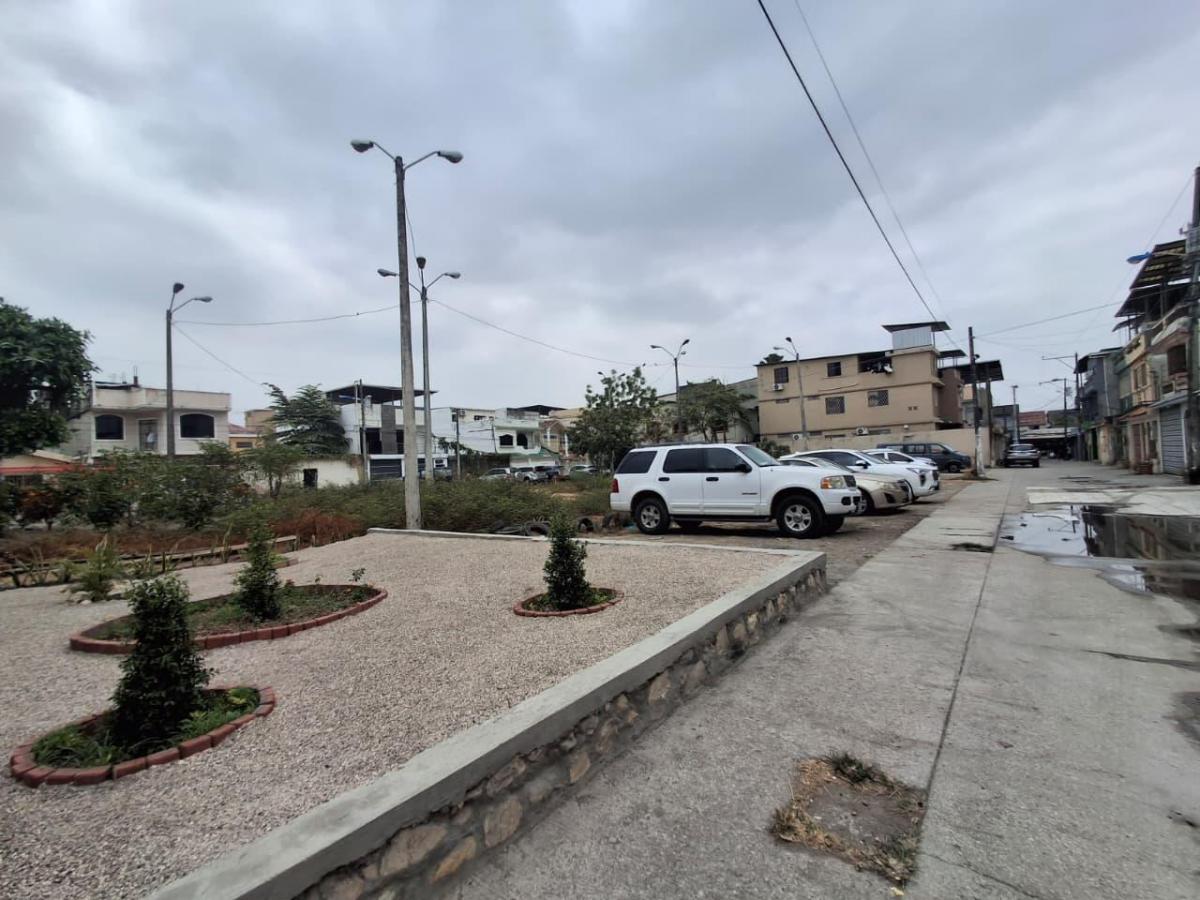 En Venta Casa Rentera Urb Acuarela del Rio P. Manosalvas, Guayas — imagen 7