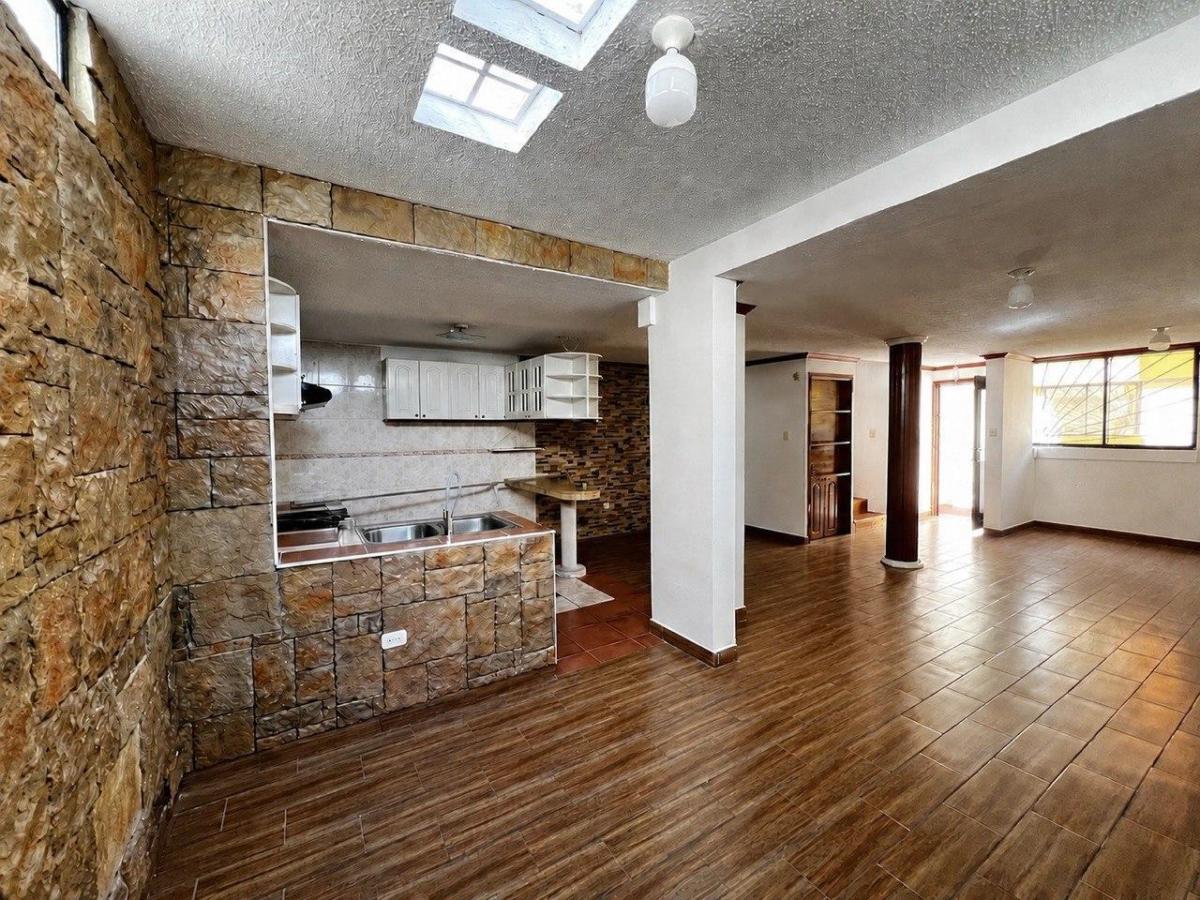 Casa en Norte de Quito — imagen 9