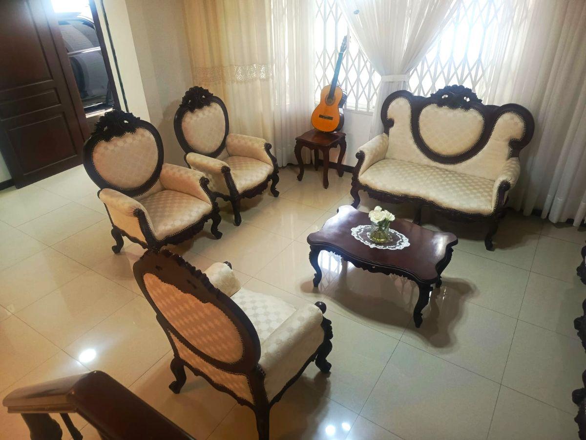 La Garzota - Venta con Uso de Suelo Casa Sin Amob de 3 Plantas con 4 Hab, Garaje, Splits, Cortinas, Guayas — imagen 7