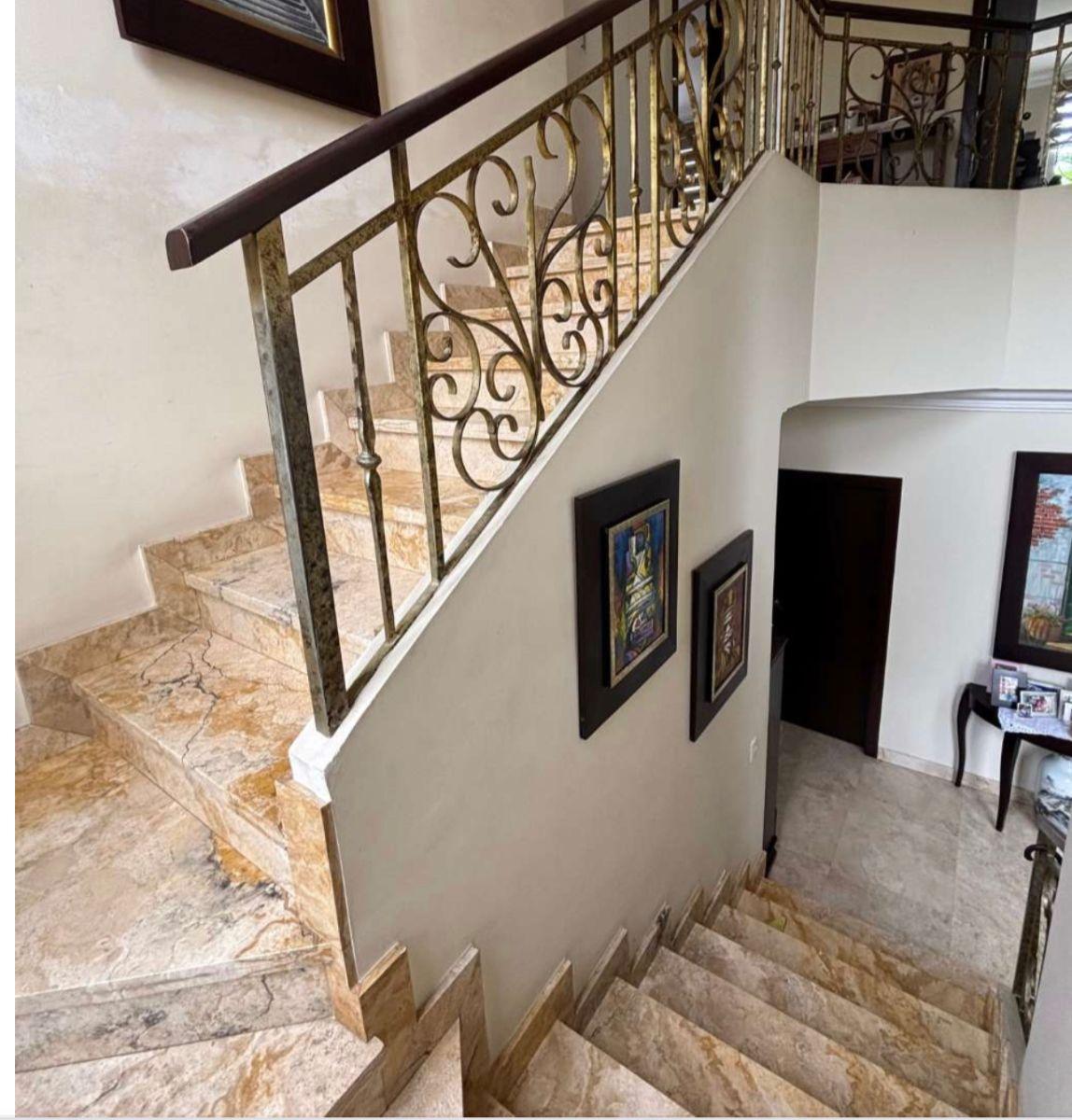 Venta Casa Urbanizacion Portofino. 611 m² de Terreno y 365 m² de Construcción Km. 12 Via a Salinas, Guayas — imagen 5