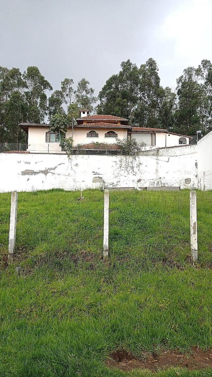 Terreno Esquinero Independiente Sector Urabá, Norte de Quito — imagen 9