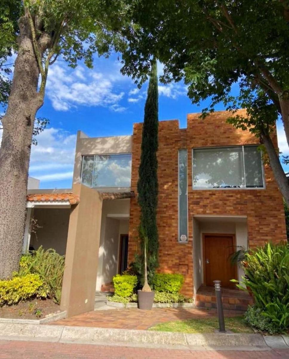 Vendo Casa en La Urbanización La Viña — imagen 9