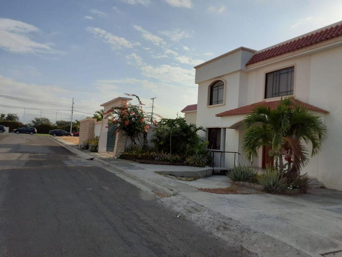 Casa de Venta en Manta Beach Zona Sur Manta, Manabí — imagen 9