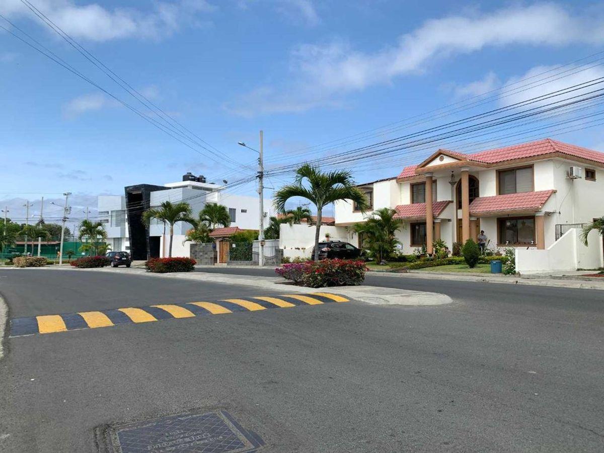 Casa de Venta en Manta Beach Zona Sur Manta, Manabí — imagen 7