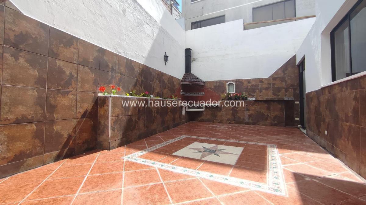 Casa 4 Habitaciones| Urbanizaciónseguridad 24/7, Amplias Áreas Comunales, Variedad de Auto Servicios — imagen 9