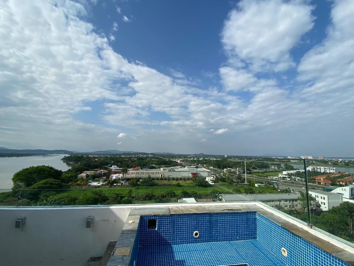 Penthouse de Lujo en Venta – Vista Panorámica y Terraza Privada, Guayas — imagen 6