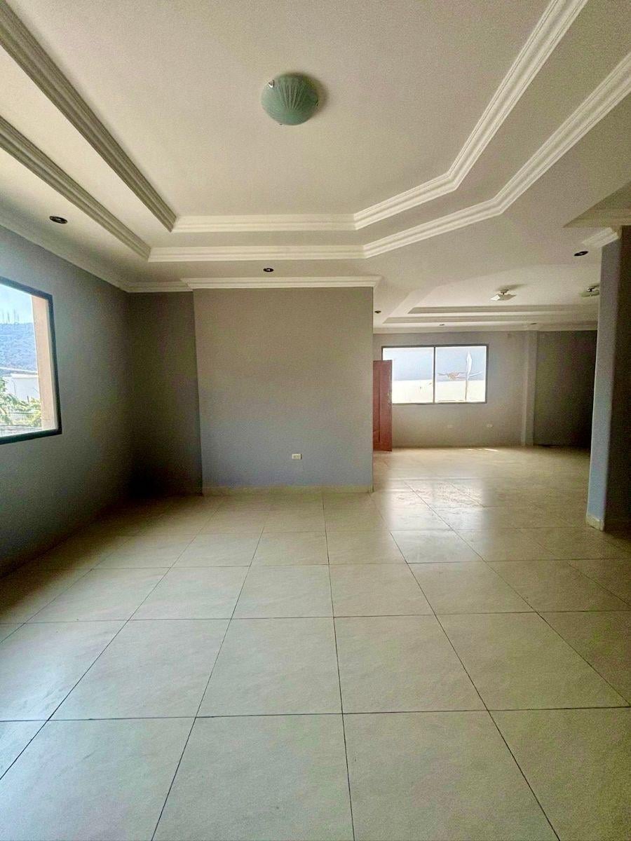 Vendo o Alquilo Departamento en Cumbres, Guayas — imagen 9