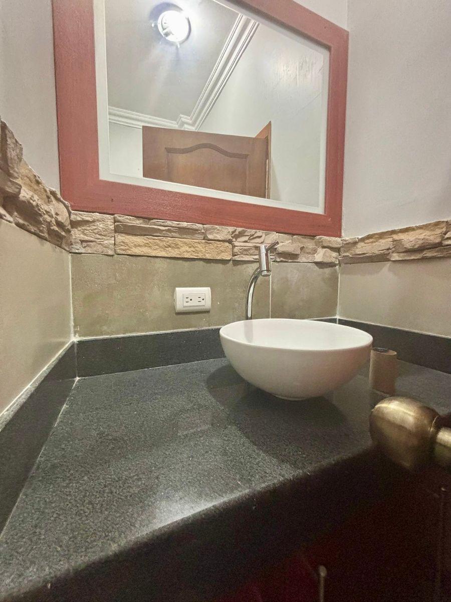 Vendo o Alquilo Departamento en Cumbres, Guayas — imagen 4