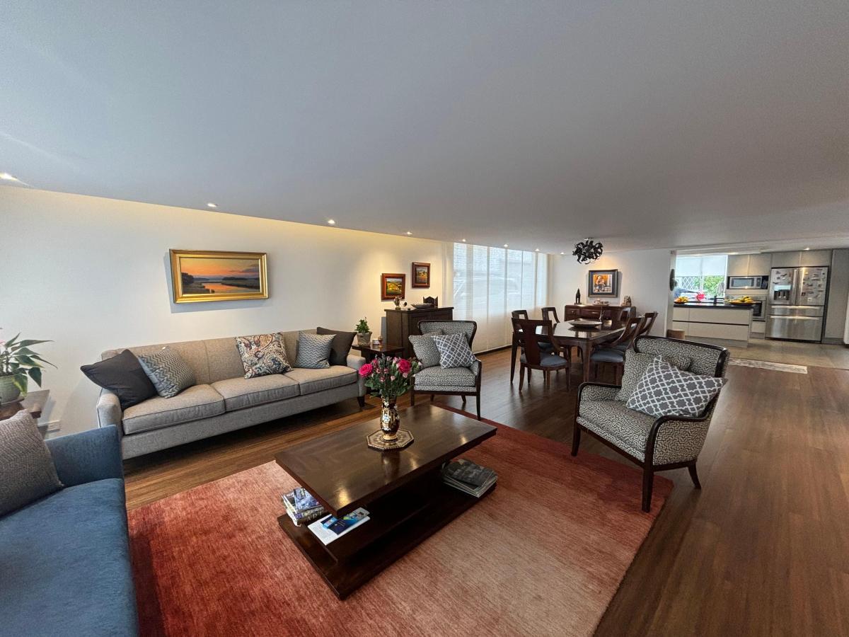 Hermosa Casa Independiente de Venta - Sector Granda Centeno — imagen 10