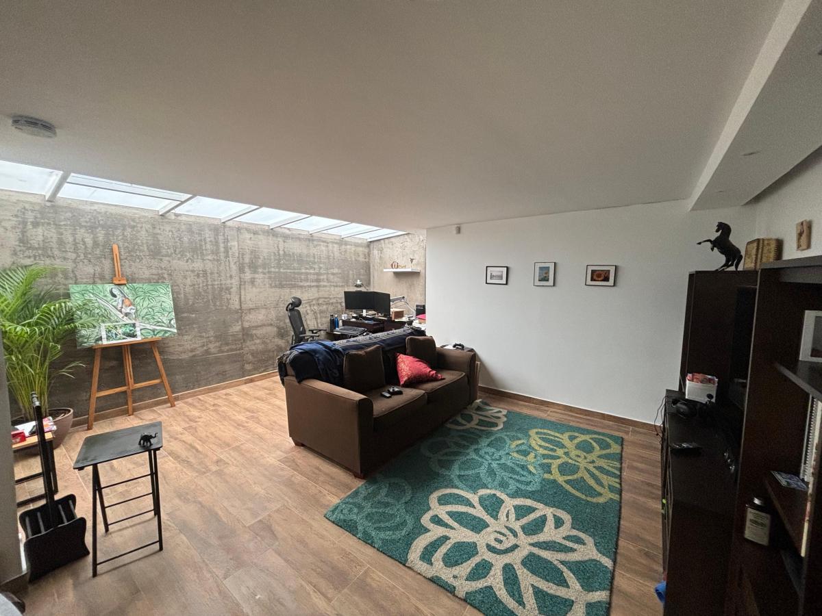 Hermosa Casa Independiente de Venta - Sector Granda Centeno — imagen 6