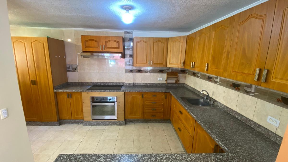 Departamento | Venta | 3 Dorm. | Patio Cubierto | Valle de Los Chillos — imagen 9