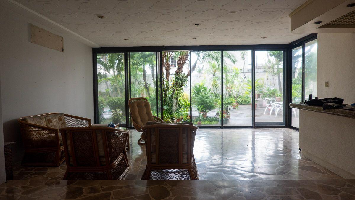 Legado Arquitectónico en Urdesa: Residencia de Autor con Alma de Historia, Guayas — imagen 8