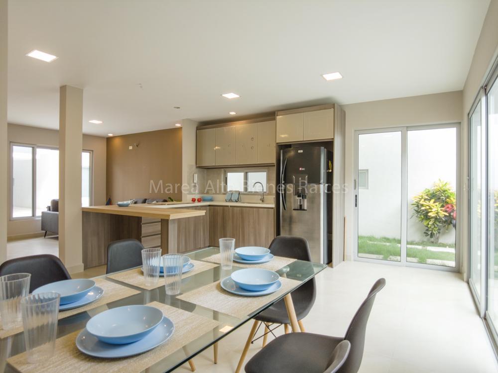 Casa a Pasos de La Playa en Salinas en Venta — imagen 6