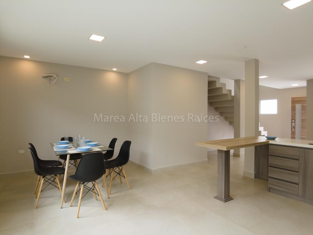 Casa a Pasos de La Playa en Salinas en Venta — imagen 5