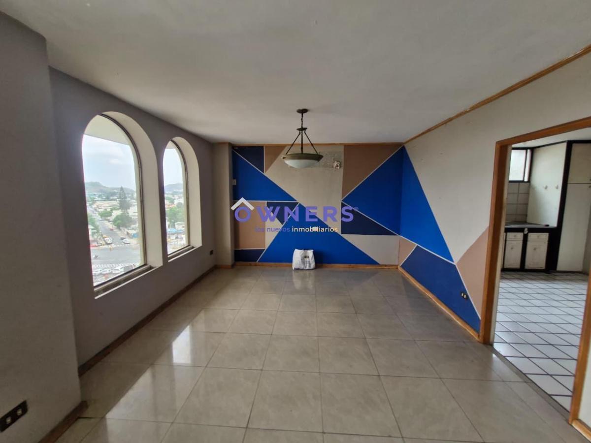 Venta de Departamento de 3 Habitaciones| Piscina| Seguridad 24/7| en Lomas de Urdesa (Lc), Guayas — imagen 8